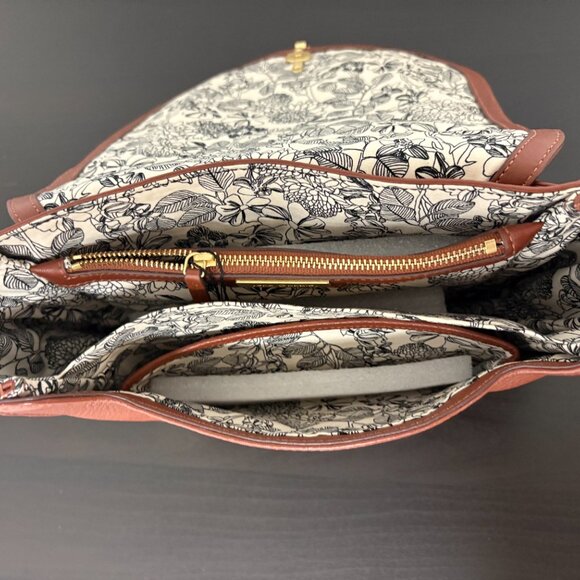 Vera Bradley Carson Saddlebag, Brown Leather NWT - Picture 7 of 8